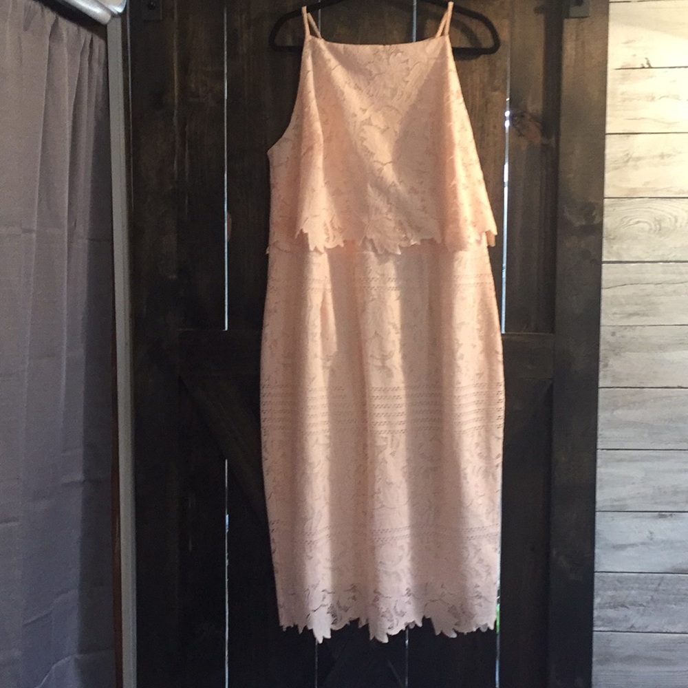 Brush lace dress